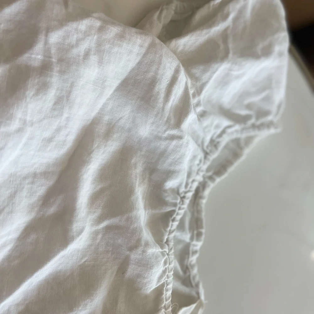 White Ruffled Fabric - Picture 6 of 7